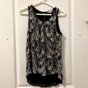 Flowy Patterned Tank
